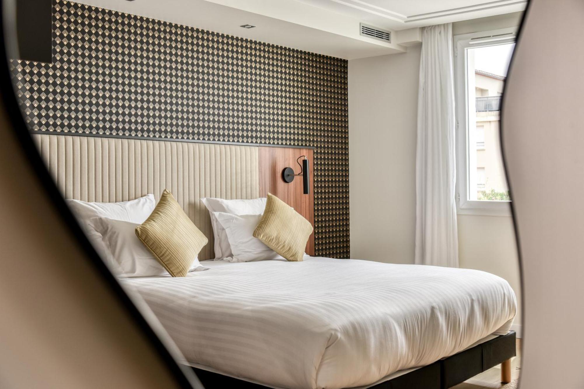 Zenitude Hotel La Valadiere, Ascend Hotel Collection Juvignac Kültér fotó