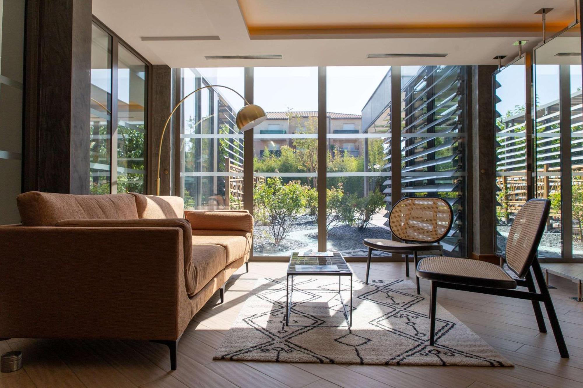 Zenitude Hotel La Valadiere, Ascend Hotel Collection Juvignac Kültér fotó